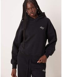 Abercrombie & Fitch - Hoodie Met Logo Op De Borst - Lyst
