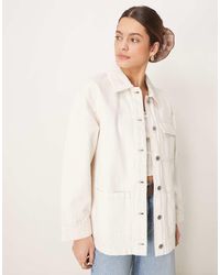Abercrombie & Fitch - Chaqueta Beis Estilo Camisa Utilitaria Con Solapas De Cuero De -Blanco - Lyst