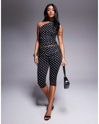 Kaiia - Exclusivité - - pantacourt d'ensemble près du corps double épaisseur en tulle à pois avec taille à rabat - et blanc - Lyst