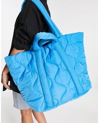 TOPSHOP Puffy Onion Quilt Large Tote - Blue