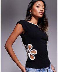 Princess Polly - Currents Flower Cutout Detail Sleeveless Top - Lyst