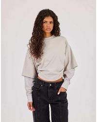 CERNUCCI - Cropped Oversized T-Shirt With Layered Shirt - Lyst