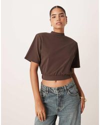 ASOS - Structured Shoulder Pad Top With Open Back Detail - Lyst