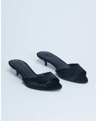 TOPSHOP - Mules Negras De Estilo Peep Toe Con Tacón Bajo De Cuero Auténtico Con Acabado Efecto Piel De Potro Alba De -Negro - Lyst