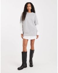 ASOS - Robe t-shirt courte avec chemise oversize intégrée - blanc et gris - Lyst