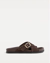 Stradivarius - Platte Slipper Sandalen Van Leer Met Studs - Lyst