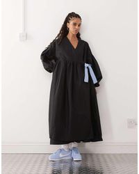 Collusion - Oversized Wrap Maxi Smock Dress With Contrast Gingham Ties - Lyst