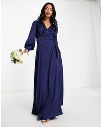 TFNC London - – bridesmaid – langärmliges maxikleid aus satin - Lyst