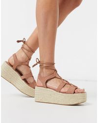 pull and bear flatforms