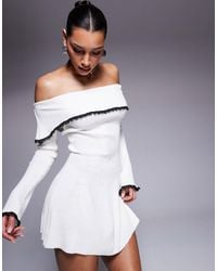 Missy Empire - Missy empire – minikleid aus em strick mit bardot-ausschnitt mit umschlag und spitzenborte - Lyst