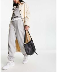 French Connection - Borsa Strutturata Nera Con Dettaglio A Mezzaluna - Lyst