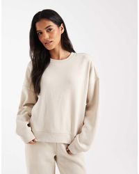 ONLY - Sudadera Con Cuello Redondo Y Hombros Caídos De (Parte De Un Conjunto)-Neutro - Lyst