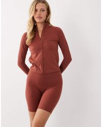 4505 - Icon High Waist 8 Inch legging Short - Lyst