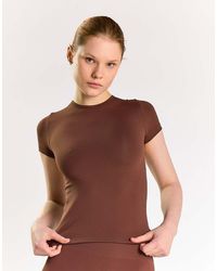 agon® - Crew Neck Short Sleeve Top - Lyst