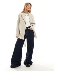 New Look - Cappotto Taglio Corto Color Visone Con Cintura - Lyst