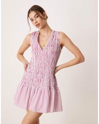 Glamorous - V-Neck Shirred Mini Dress - Lyst