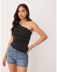 Y.A.S - Scallop Detail Premium Structured Jersey Top - Lyst