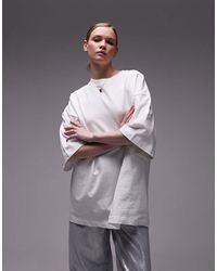 TOPSHOP - T-Shirt Bianca Oversize Con Spalle Scese - Lyst