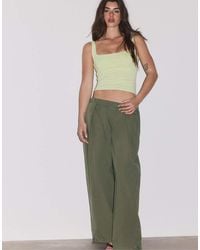 Stradivarius - Tank Top With A Square-cut Neckline - Lyst