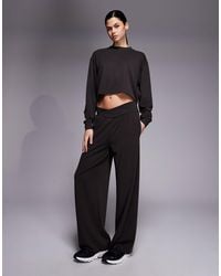 4505 - Modal Blend Ultra Soft Boxy Crop Sweatshirt - Lyst