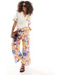 Native Youth - Bold Bloom Wide Leg Printed Pants - Lyst