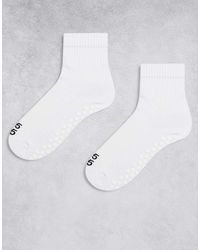 4505 - Icon 2 Pack Non Slip Grip Pilates Crew Socks - Lyst