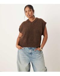 ASOS - Chaleco Marrón Chocolate De Corte Cuadrado Con Cuello De Pico De Punto Mullido De Asos Design Curve - Lyst
