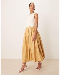 Never Fully Dressed - Contrast Drop Hem Midaxi Dress - Lyst