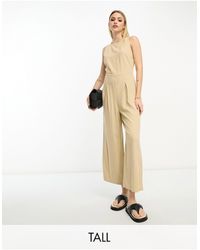 Vero Moda - Tuta jumpsuit con lino beige a pieghe sul davanti con fondo ampio e allacciatura sul retro - Lyst