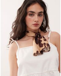 Reclaimed (vintage) - – halstuch aus satin mit kuhfleckenmuster - Lyst