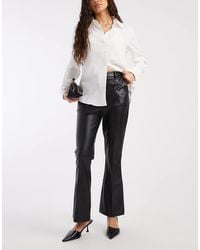 ASOS - Kick Flare-Broek Van Imitatieleer - Lyst