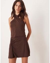 ASOS - Minifalda Marrón Ceñida Con Detalle Fruncido En La Cintura De (Parte De Un Conjunto) - Lyst