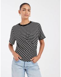 Vero Moda - Ruched Detail T-shirt - Lyst