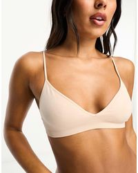 Weekday - Cat Seamless Triangle Bra - Lyst
