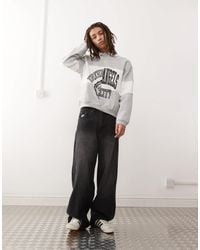 Weekday - Andre - sweat oversize à col polo avec imprimé universitaire effet coupé-cousu - chiné - Lyst