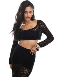 Miss Selfridge - – langärmliges cropped-strandoberteil aus häkelstrick - Lyst