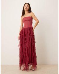 LACE & BEADS - Maxi Jurk Van Tule Met Bandeau Halslijn En Ruches - Lyst