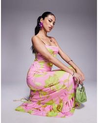 ASOS - Vestido Largo De Tirantes Con Estampado Floral Luminoso, Cordones En La Espalda Y Detalle De Volantes De - Lyst