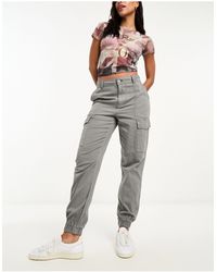 New Look - Pantaloni grigi cargo con fondo elasticizzato - Lyst