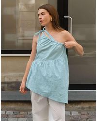 NA-KD - X Charlotte Olivia Asymmetric One Shoulder Top - Lyst
