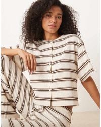 ASOS - Top Color Avorio A Righe Con Bottoni E Design Cut And Sew - Lyst