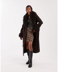 & Other Stories - Manteau longueur mollet en laine avec ceinture et bords en fausse fourrure - marron - Lyst