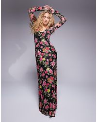 AFRM - Vestito Lungo A Maniche Lunghe Con Scollo Profondo E Stampa Di Rose Effetto Carta Da Parati - Lyst