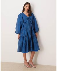 Sister Jane - Sunrise Exclusive Jacquard Balloon Sleeve V-neck Bow Detail Midi Dress - Lyst