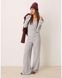 ASOS - Broek Met Wijde Pijpen En Geborstelde Brede Ribbels - Lyst