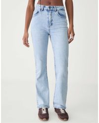 Stradivarius - – bequeme, gerade geschnittene jeans - Lyst