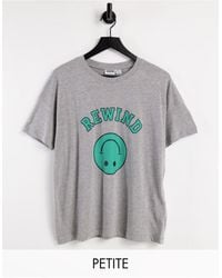 Noisy May Exclusive Oversized T-shirt With Smiling Graphic - Grey