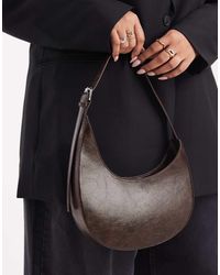 ASOS - Borsa Da Spalla Arrotondata Asimmetrica Color Cioccolato Slavato Con Fibbia - Lyst