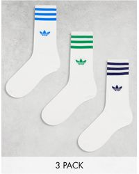 adidas Originals - Confezione da 3 paia di calzini medi bianchi con righe blu e verdi - Lyst