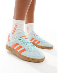 adidas Originals - Handball spezial - baskets à semelle en caoutchouc - aqua et orange - Lyst
